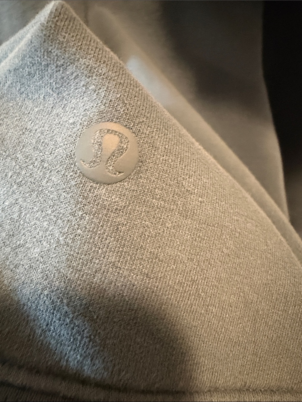 Lululemon Loungeful hoodie size 8 - Picture 5 of 5